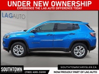 Experience the Jeep Compass North with only 20655 km on the odometer. Finished in a sleek Hydro Blue... (image 4)