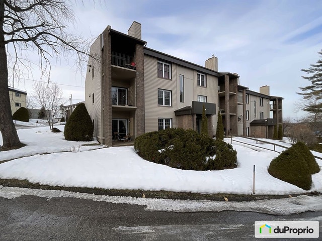 $279,000 - Condominium for sale in Sherbrooke (Rock Forest) — photo 1