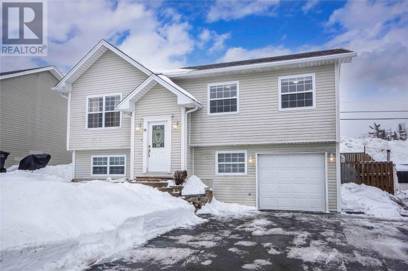 19 Stormont Street PARADISE, Newfoundland & Labrador Houses for Sale