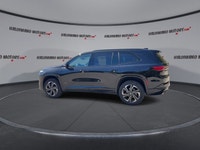 // ACCIDENT FREE!! // This 2025 Buick Enclave Sport Touring AWD is a roomy, modern SUV built for bus... (image 5)