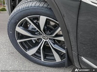 The 2026 Volkswagen Atlas Cross Sport Execline combines bold coupe-inspired styling with premium com... (image 8)
