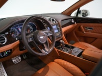 This 2017 Bentley Bentayga W12 | Panoramic Roof | 21 Wheels is a Canadian vehicle, representing the... (image 8)
