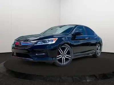 This Honda Accord Sedan has a dependable Regular Unleaded I-4 2.4 L/144 engine powering this Variabl...