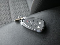 See Dealer Website for Details. 2024 Chevrolet Equinox LT APPLE CARPLAY, HEATED SEATS, REAR CAM, BLU... (image 5)