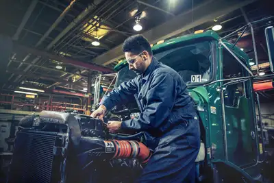 Tractor / Trailer Mechanic Needed Kitchener / Guelph / Cambridge, View more