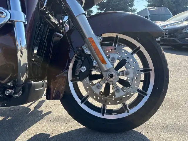 2019 Harley-Davidson Road Glide ~ ROAD GLIDE ~ 114CI ~ EXHAUST ~ in Sport Touring in City of Toronto - Image 10