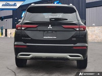 Look at this certified 2022 Mitsubishi Outlander SE AWC | Panoramic Sunroof | Power Liftgate | Heate... (image 3)