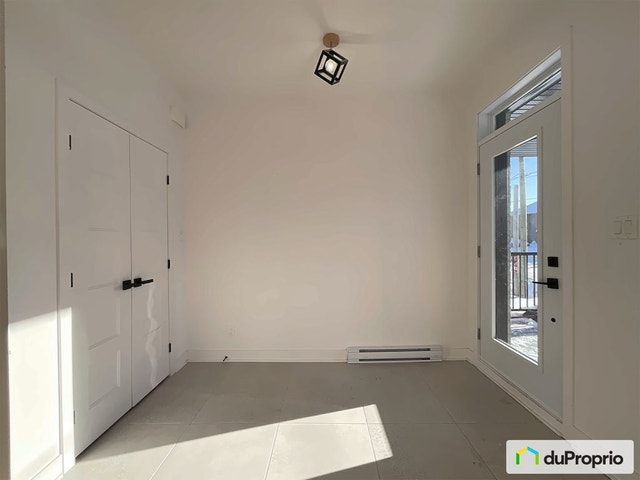 $1,270,000 - Quadruplex for sale in Lachute — photo 2