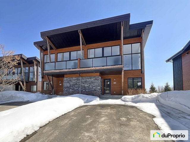$799,000 - Semi-detached for sale in St-Ferreol-les-Neiges — photo 1