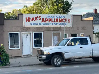 306 202 2893 repairs to most makes of washers dryers fridges stoves freezers dishwashers. A good sel...