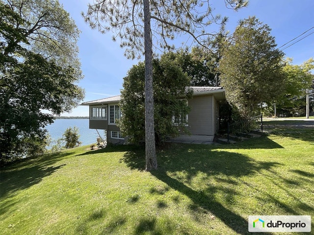 $739,000 - Bungalow for sale in Coteau-Du-Lac — photo 1