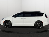 This 2026 CHRYSLER PACIFICA LIMITED has the following options Nappa Lthr Buckets Seats W S Logo, Ful... (image 1)
