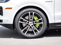 No Luxury Tax! Porsche Approved Warranty Included! This Previous Demonstrator From Porsche Centre Lo... (image 5)