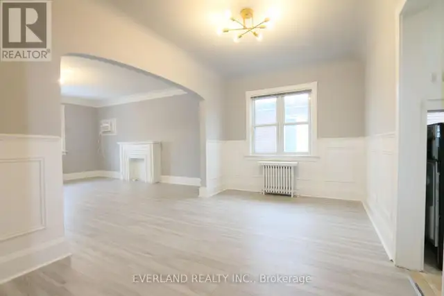 202 - 1753 BAYVIEW AVENUE Toronto (Leaside), Ontario in Long Term Rentals in City of Toronto - Image 19