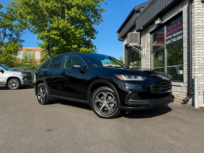 2025 HONDA HRV SPORT AWD CVT EN SUPERBE CONDITION MECANIQUE ET ESTHETIQUE!!!! CLEAN CARFAX!!! 1 SEUL...