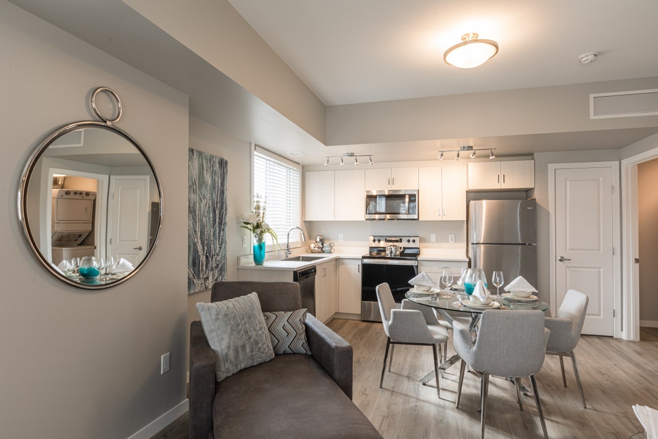 Element Townhomes in Prairie Pointe - 3 Bedroom Upper Corner Tow 4