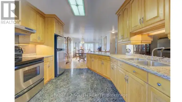 6737 HIGHWAY 20 West Lincoln (Smithville), Ontario in Houses for Sale in Hamilton - Image 17