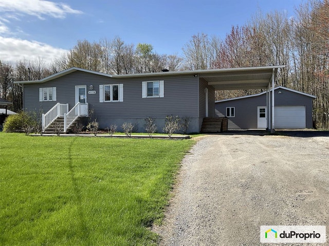 $387,100 - Bungalow for sale in St-Robert — photo 1