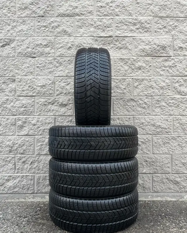 (95%) 4x 255/55R19 Pirelli Scorpion Winters in Tires & Rims in City of Toronto - Image 2