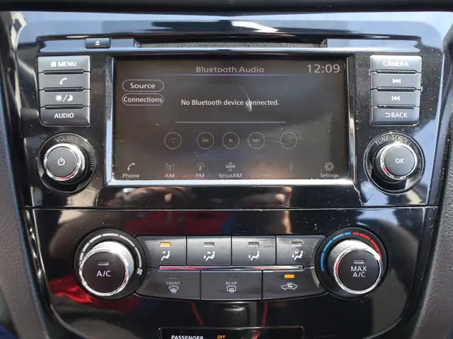 2019 Nissan qshqai in Cars & Trucks in Oakville / Halton Region - Image 20