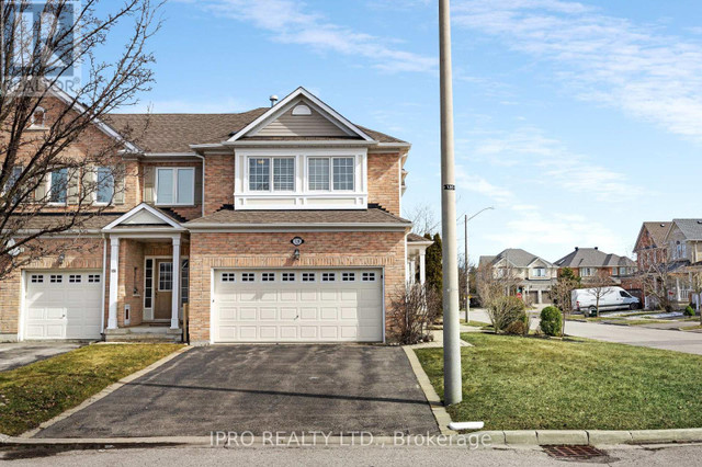 128 LOWTHER AVE Richmond Hill, Ontario in Houses for Sale in Markham / York Region