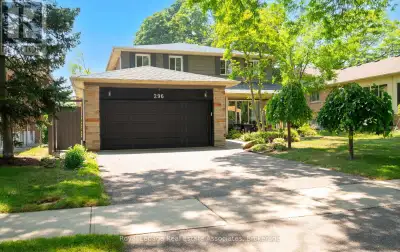Pride of ownership shines through in this stunning 4 bedroom, 4 bathroom home on a family friendly s...