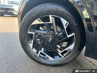 The advertised vehicle price is based on a promotional finance offer. Customers who purchase the veh... (image 8)