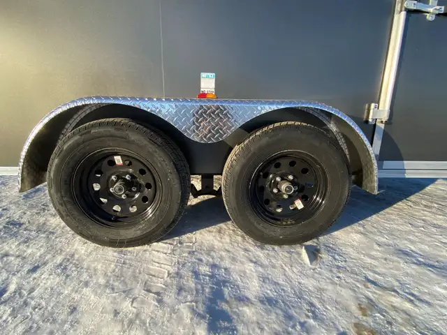 2026 Royal Cargo LCHT35-614V-78 Enclosed Cargo Trailer in Cargo & Utility Trailers in Edmonton - Image 4