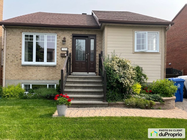 $689,000 - Split Level for sale in Longueuil (St-Hubert) — photo 1