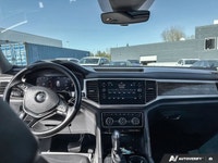 Step into the driver's seat of the 2018 Volkswagen Atlas Execline and envision seamless family adven... (image 9)