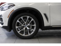 2019 BMW X5 xDrive40i 3.0L I6 DOHC 24V TwinPower Turbo AWD 8-Speed Automatic EXTERIOR - ALPINE WHITE... (image 6)