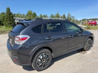 2015 SUBARU CROSSTREK HYBRID CLEAN CARFAX AS TRADED RUNS & DRIVES NEEDS TRANSMISSION REPAIR AS TRADE... (image 6)