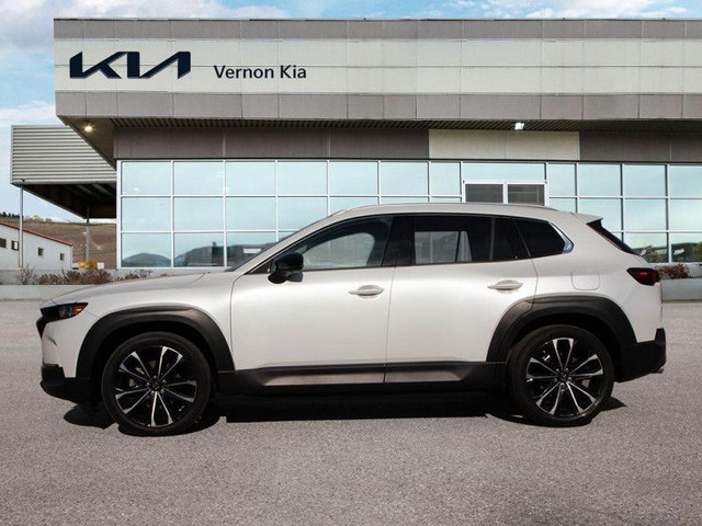 2023 Mazda CX-50 GT - Sunroof - Cooled Seats - $231 B/W in Cars & Trucks in Vernon - Image 3