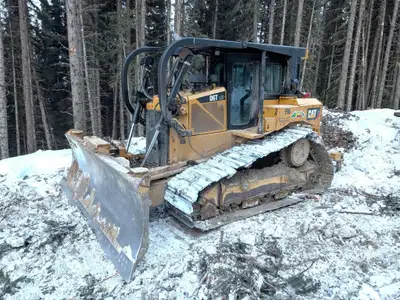 2017 Caterpillar D6T LGP Crawler Dozer - Rear View Camera, Air Ride Seat, 162 in Wide PAT Blade, 31...