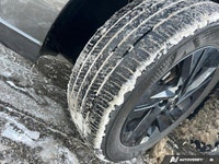 The advertised vehicle price is based on a promotional finance offer. Customers who purchase the veh... (image 9)