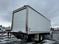 2019 Freightliner M2 106 2019 FREIGHTLINER/MERCEDES M2 106 Box Truck - Automatic transmission-26000... (image 5)