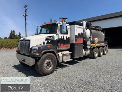 WESTERN STAR 4700SF TRI DRIVE HYDROVAC TRUCK (Unit #03086) Located in Duncan, BC, 179,346 KM*, 11,73...
