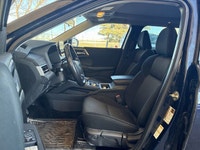 This Mitsubishi Outlander boasts a Regular Unleaded I-4 2.5 L/152 engine powering this Variable tran... (image 9)