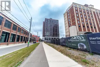 510 - 181 STERLING ROAD Toronto (Dufferin Grove), Ontario