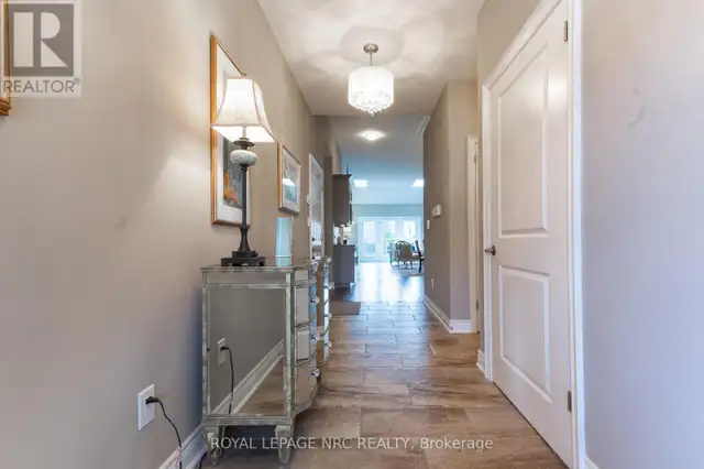 17 STONERIDGE CRESCENT Niagara-on-the-Lake (St. Davids), Ontario in Houses for Sale in St. Catharines - Image 5
