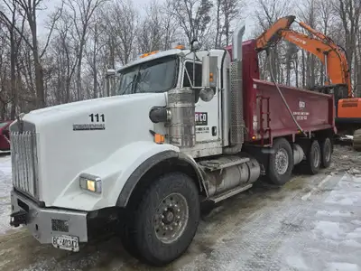 Properly optioned Kenworth T800 Extended Cab, built as a true Class 8 vocational truck, not a light...