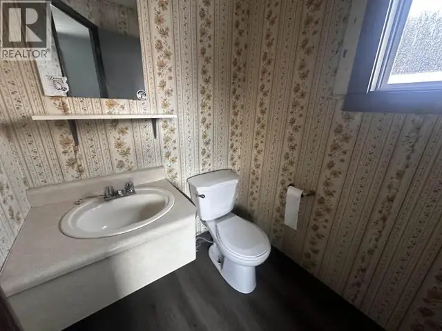 B2 160 16 HIGHWAY Burns Lake, British Columbia in Houses for Sale in Burns Lake - Image 17