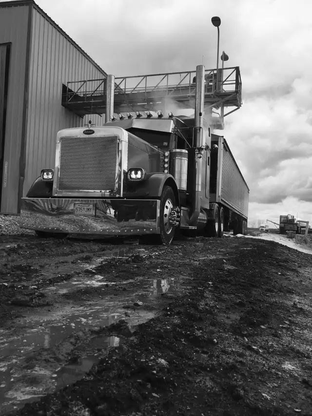 LONG HAUL Lease/owner OPERATORS in Drivers & Security in Winnipeg - Image 21