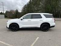 // ACCIDENT FREE!! // Meet the SUV 2023 Hyundai Palisade Urban 7-Passenger AWD | 360 Camera | 2nd Ro... (image 9)
