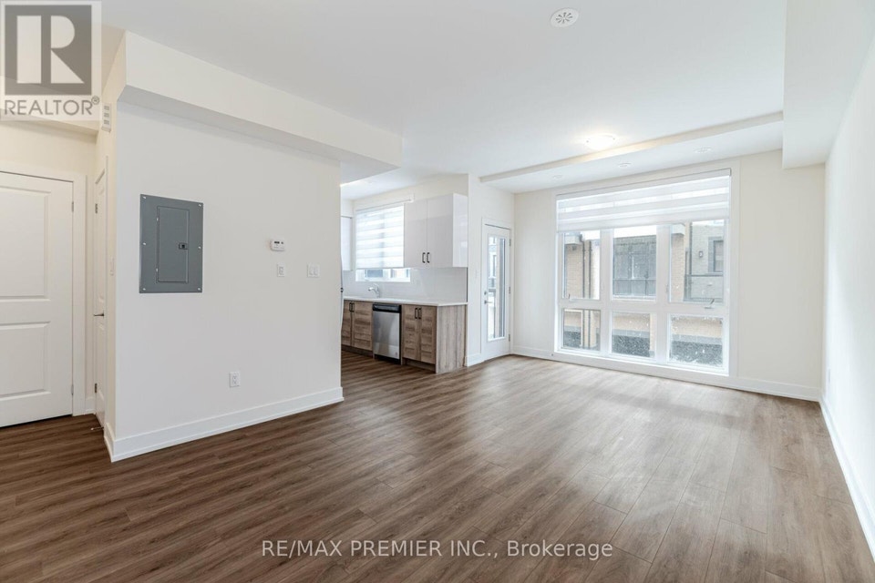 2 (279) - 12860 YONGE STREET Richmond Hill (Oak Ridges), Ontario 4