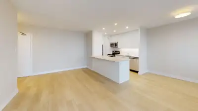 Apartment for Rent at 614 Lake, St. Catharines