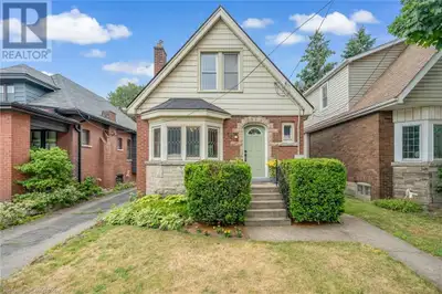 Charming, updated, and full of character — welcome to 52 Delaware Avenue! This well-maintained Craft...