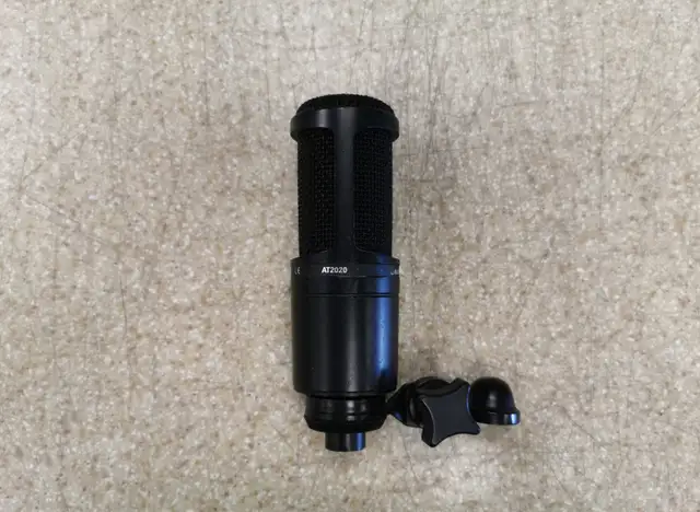 Audio Technica Condenser Microphone AT2020 $79 in Pro Audio & Recording Equipment in Mississauga / Peel Region - Image 4