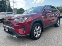Vehicle Highlights: - Accident free - Highly optioned Limited model - Hybrid Here's a beautiful Toyo... (image 2)