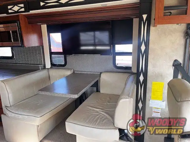 2015 FLEETWOOD EXCURSION 33D in RVs & Motorhomes in Red Deer - Image 20
